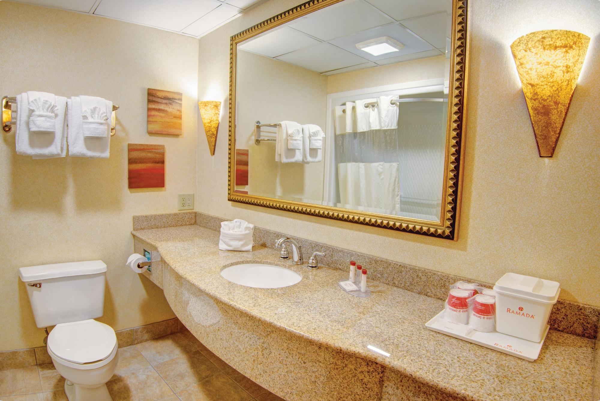 Ramada By Wyndham Toms River Ngoại thất bức ảnh